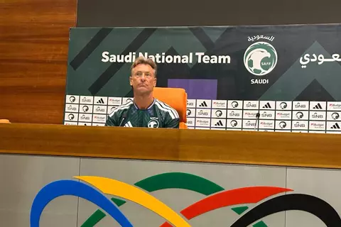 رينارد: منتخب السعودية جاهز لكأس العرب.. ومباراتي كوت ديفوار والجزائر "بروفة" مثالية